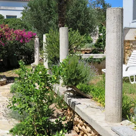 Seaside House Zdrelac, Pasman - 340 Tatil Evi *